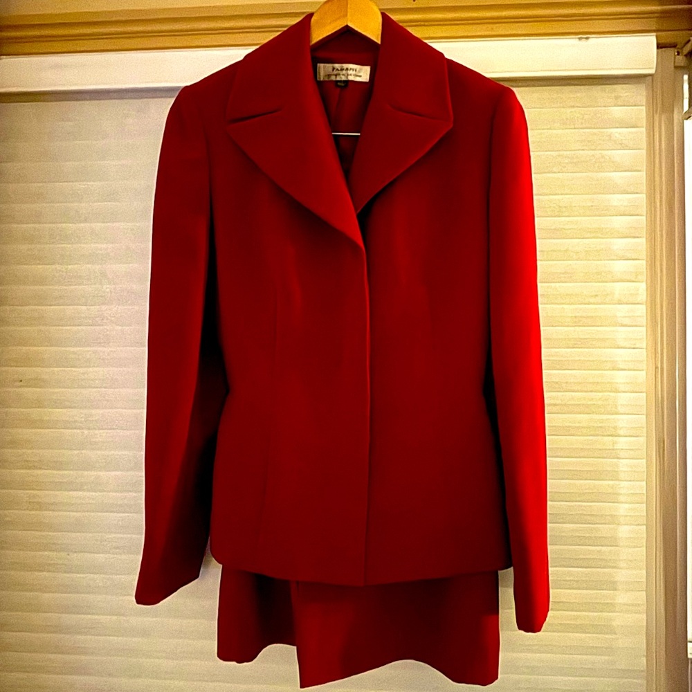 Tahari Red Wool Blazer and Skirt with Belt